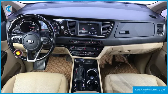 KIA CARNIVAL 9-SEATER PRSTIGE