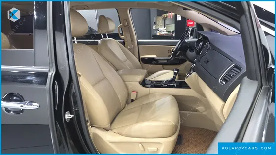 KIA CARNIVAL 9-SEATER PRSTIGE