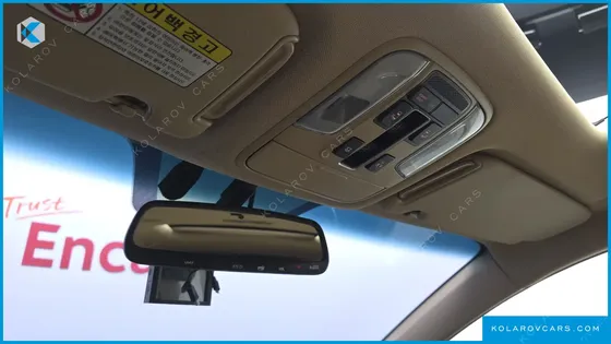 KIA CARNIVAL 9-SEATER PRSTIGE