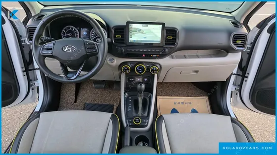 HYUNDAI VENUE 1.6 FLUX