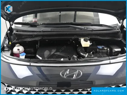 HYUNDAI STARIA 4WD LOUNGE 7-SEATER