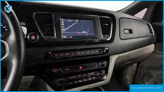 KIA CARNIVAL 9-SEATER NOBLESSE SPECIAL