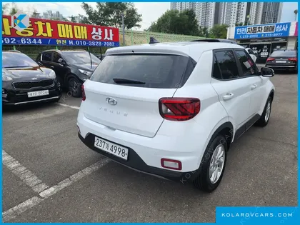 HYUNDAI VENUE 1.6 MODERN