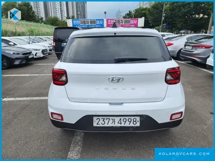 HYUNDAI VENUE 1.6 MODERN
