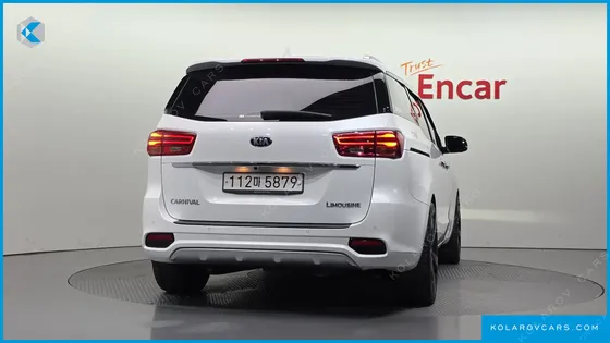 KIA CARNIVAL 7-SEATER LIMOUSINE