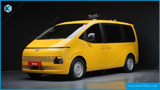 HYUNDAI STARIA TOURER 11-SEATER