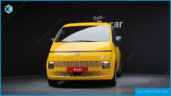 HYUNDAI STARIA TOURER 11-SEATER