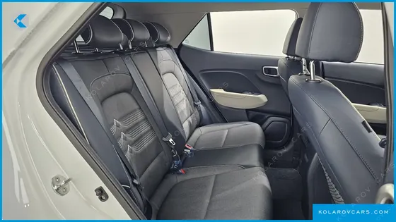 HYUNDAI VENUE 1.6 FLUX