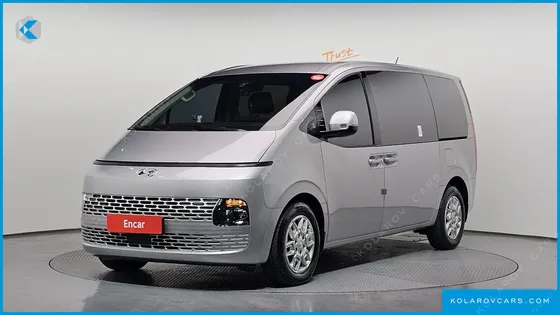 HYUNDAI STARIA CARGO 5-SEATER