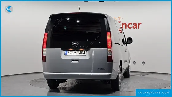 HYUNDAI STARIA CARGO 5-SEATER