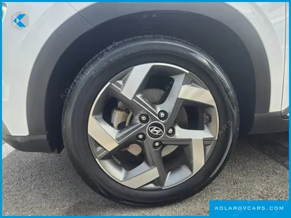 HYUNDAI VENUE 1.6 FLUX