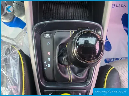 HYUNDAI VENUE 1.6 FLUX