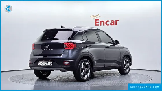 HYUNDAI VENUE 1.6 MODERN