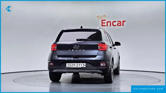 HYUNDAI VENUE 1.6 MODERN