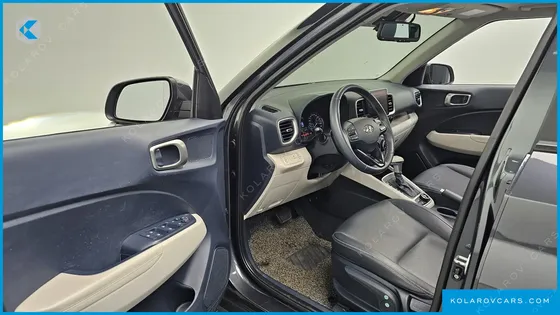 HYUNDAI VENUE 1.6 MODERN