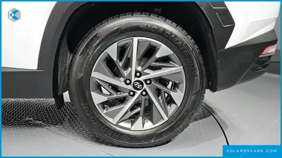 HYUNDAI TUCSON DIESEL 2.0 2WD