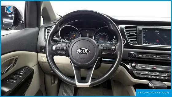 KIA CARNIVAL GASOLINE 9-SEATER NOBLESSE SPECIAL