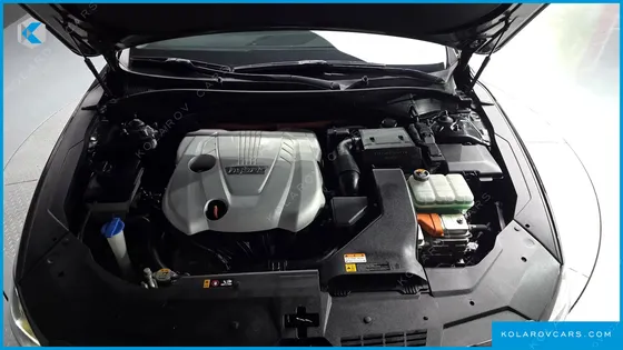 HYUNDAI GRANDEUR PREMIUM