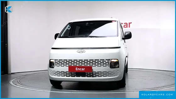 HYUNDAI STARIA CARGO 5-SEATER