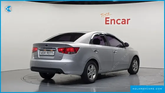 KIA FORTE 1.6 GDI LUXURY