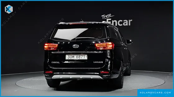 KIA CARNIVAL 7-SEATER LIMOUSINE
