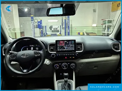 HYUNDAI VENUE 1.6 FLUX