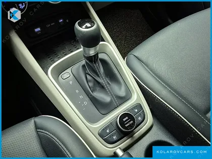 HYUNDAI VENUE 1.6 FLUX