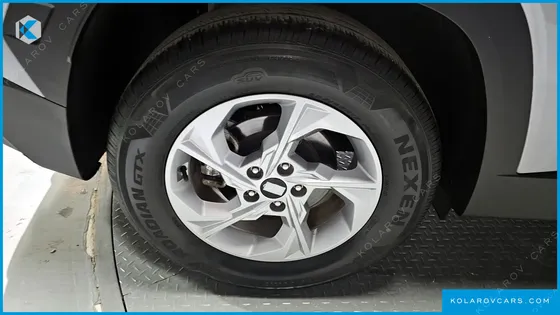 HYUNDAI TUCSON DIESEL 2.0 2WD