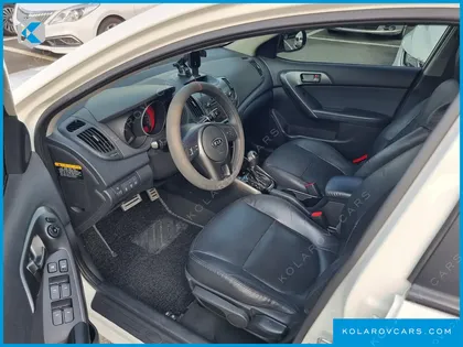 KIA FORTE 1.6 GDI LUXURY