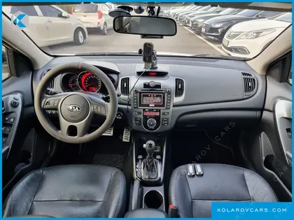 KIA FORTE 1.6 GDI LUXURY