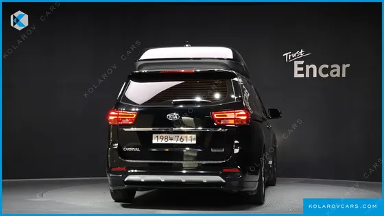 KIA CARNIVAL 9-SEATER HI-LIMOUSINE