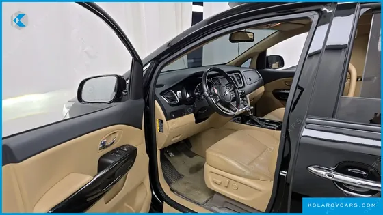 KIA CARNIVAL 9-SEATER HI-LIMOUSINE