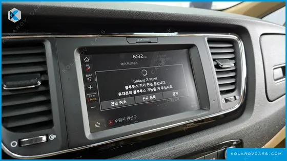 KIA CARNIVAL 9-SEATER HI-LIMOUSINE