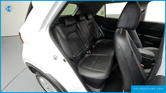 HYUNDAI VENUE 1,6 PREMIUM