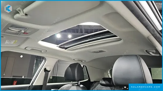 HYUNDAI VENUE 1,6 PREMIUM