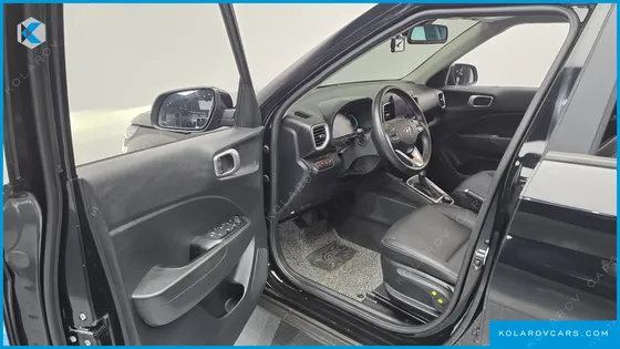 HYUNDAI VENUE 1,6 PREMIUM