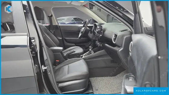 HYUNDAI VENUE 1,6 PREMIUM