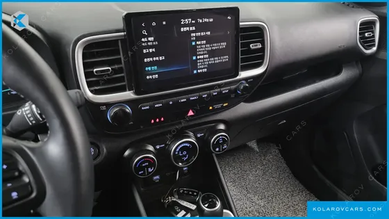 HYUNDAI VENUE 1,6 PREMIUM