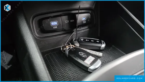 HYUNDAI VENUE 1,6 PREMIUM