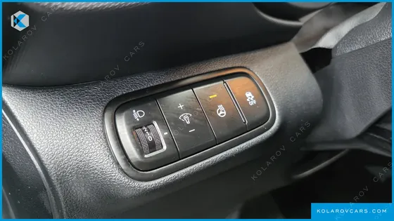 HYUNDAI VENUE 1,6 PREMIUM