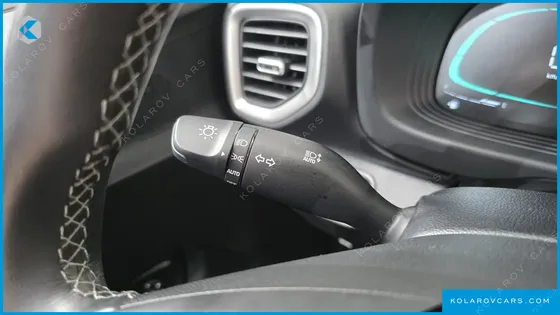 HYUNDAI VENUE 1,6 PREMIUM