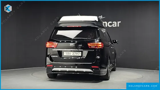 KIA CARNIVAL GASOLINE 9-SEATER HI-LIMOUSINE