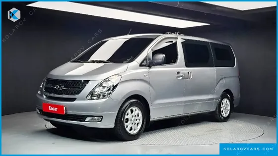 HYUNDAI STAREX 3-SEATER VAN