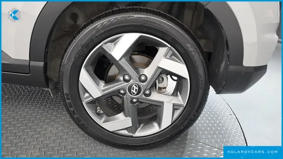 HYUNDAI VENUE 1.6 FLUX