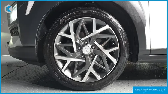 HYUNDAI KONA PREMIUM SPECIAL