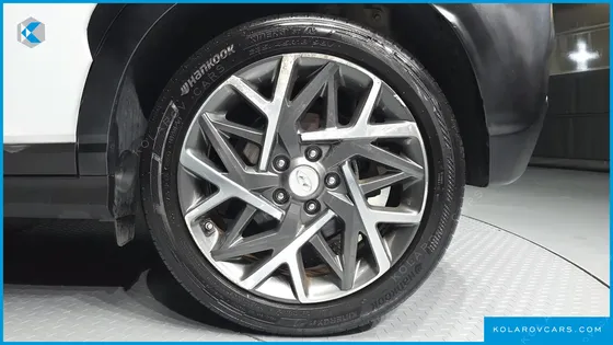 HYUNDAI KONA PREMIUM SPECIAL