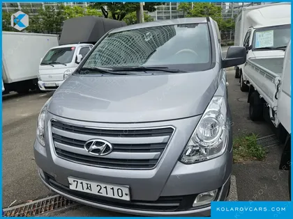 HYUNDAI STAREX 12-SEATER WAGON