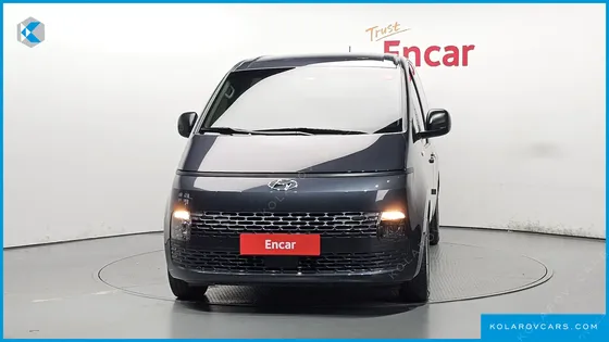 HYUNDAI STARIA TOURER 11-SEATER