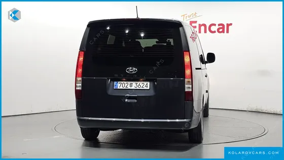 HYUNDAI STARIA TOURER 11-SEATER