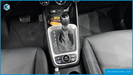 HYUNDAI VENUE 1.6 MODERN PLUS